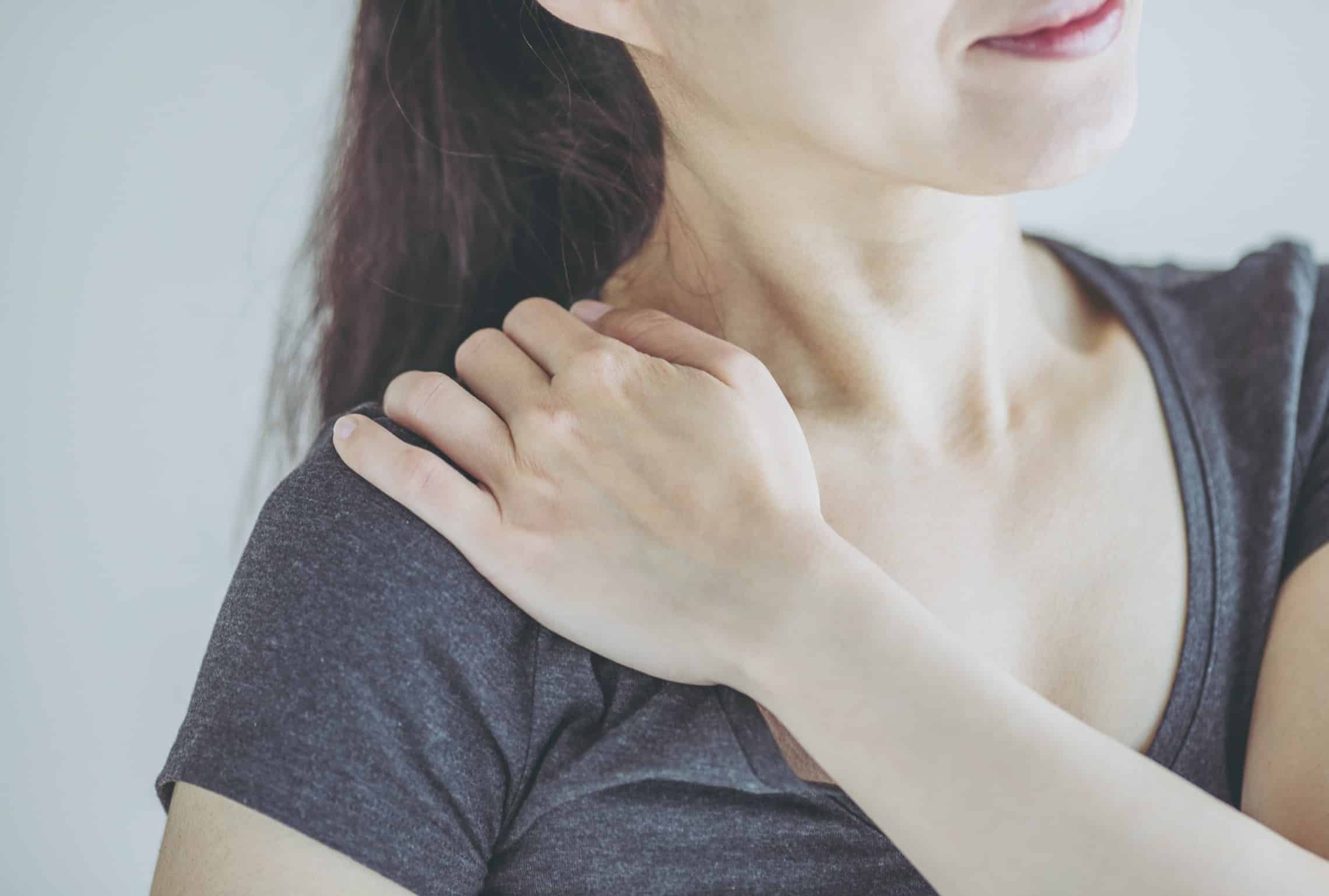 Arthrose acromio-claviculaire : traitements | Douleur épaule arthrose | Dr Salabi | Marseille